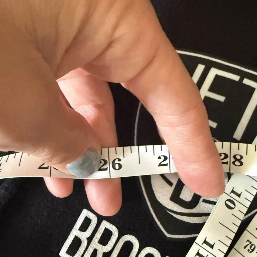 Brooklyn Nets Space Jam hoodie • Men’s small - Picture 9 of 9